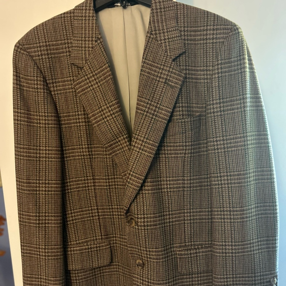 Classic Brown Plaid Men's Blazer